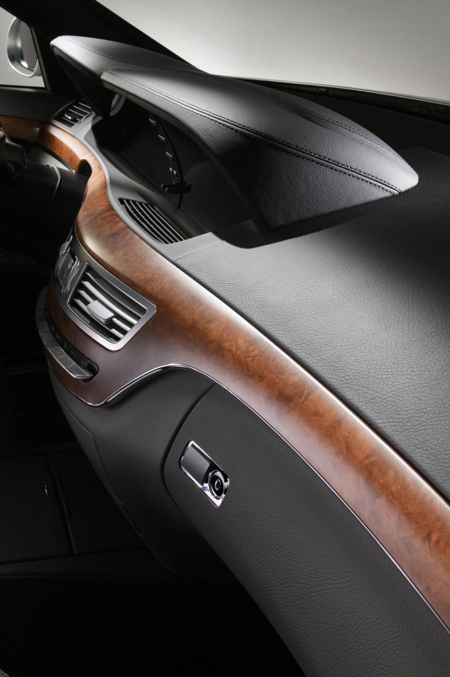  Mercedes-Benz S-Class 2007 года  (фото 127 из 414)